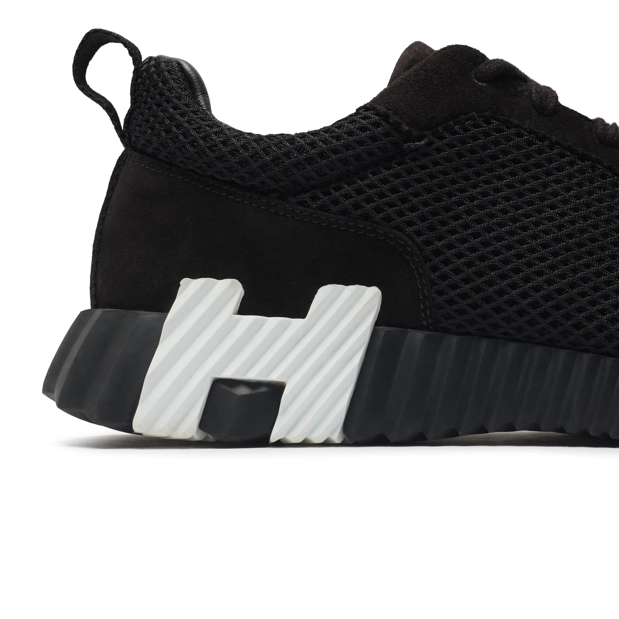 Detailed View of Preloved - Hermès Paris Bouncing Sneaker Black H232856ZH01415